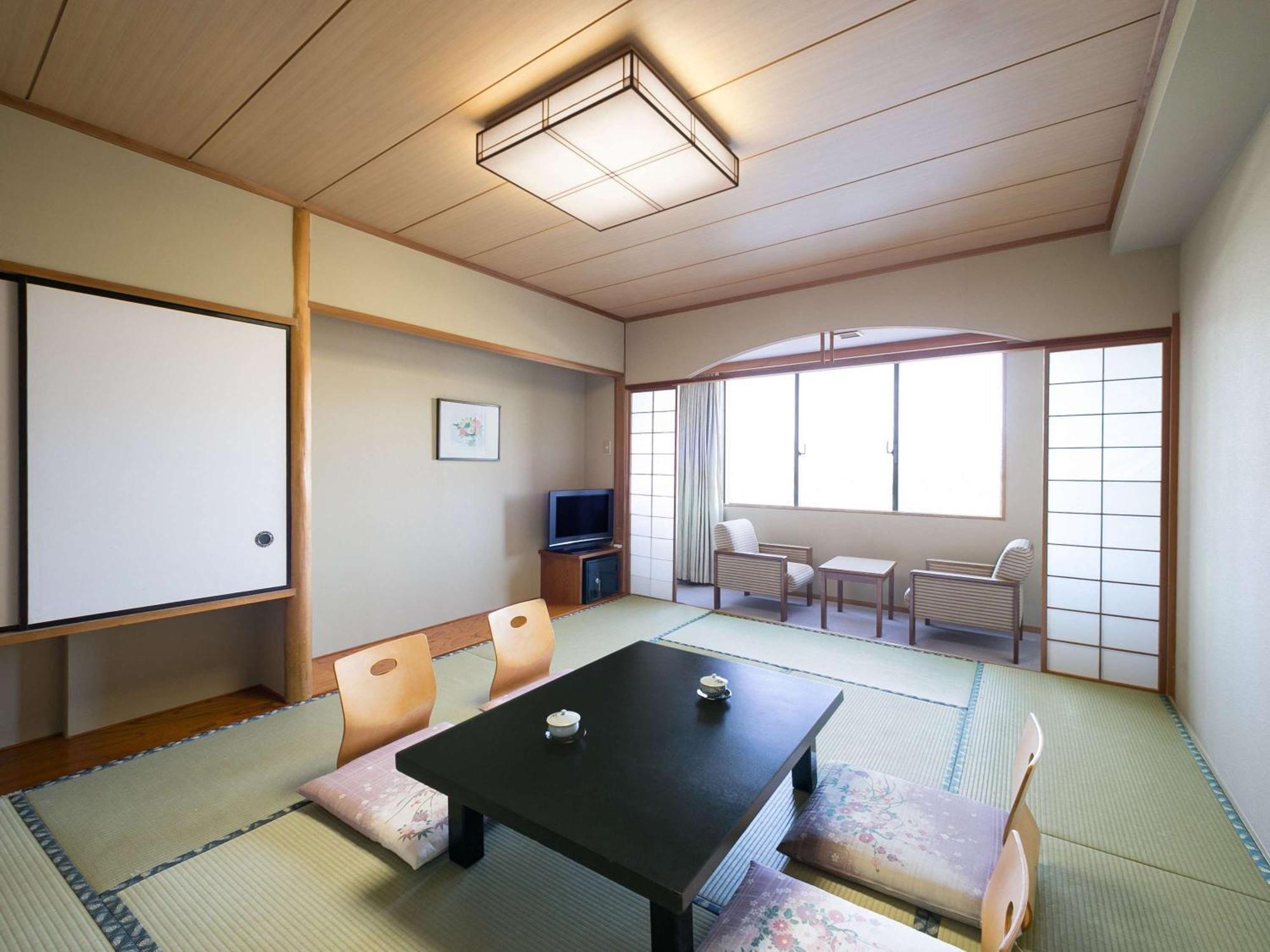 Mercure Urabandai Resort & Spa Kitashiobara Экстерьер фото