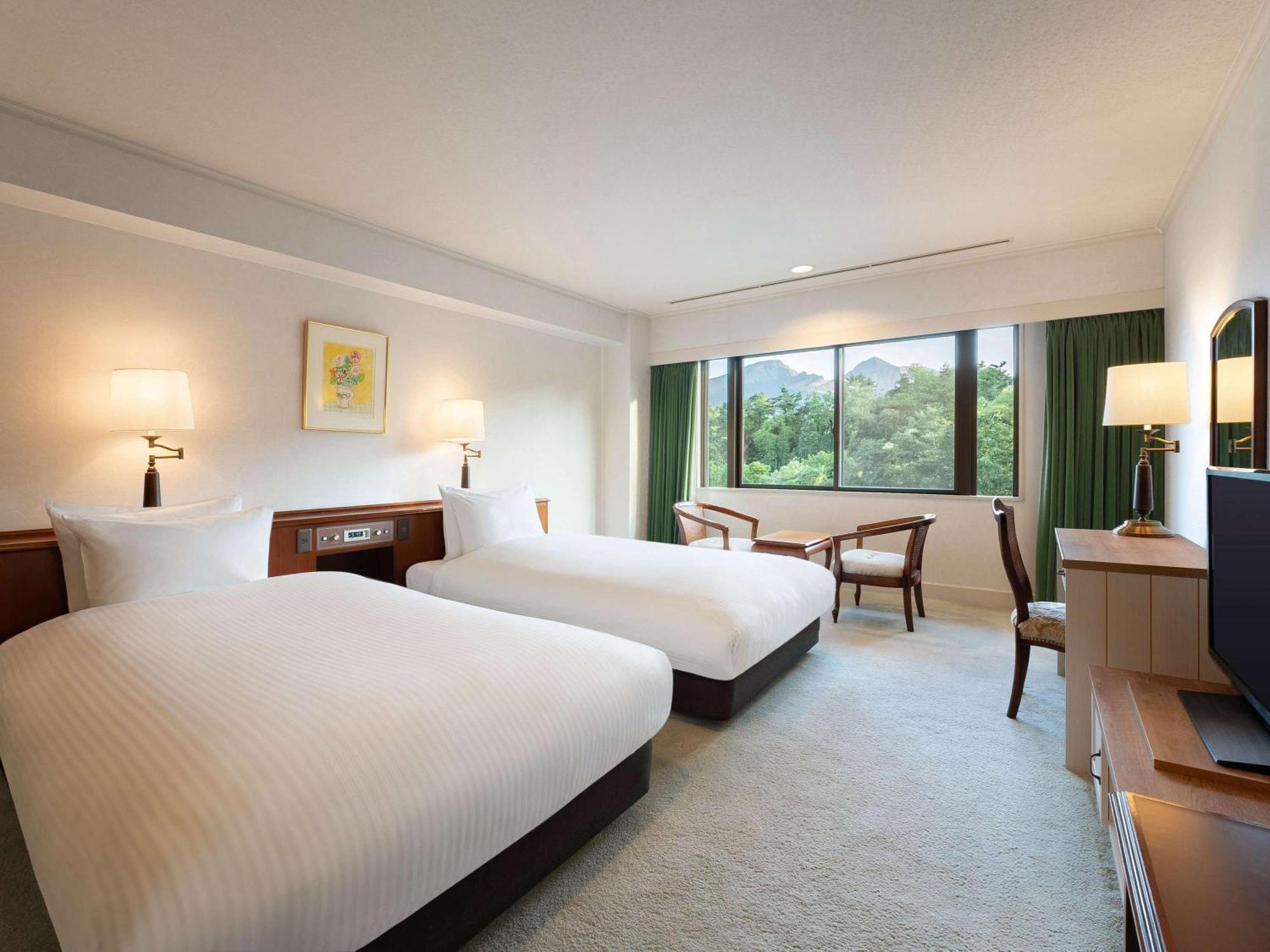 Mercure Urabandai Resort & Spa Kitashiobara Экстерьер фото
